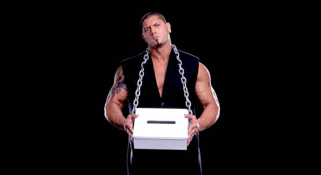 进化军团归来：Triple H，Batista，Randy Orton和Ric Flair将出现在SmackDown 1000期