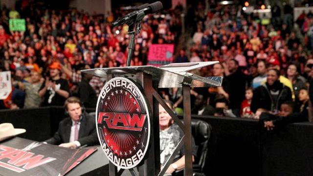 深挖WWE侮辱观众智商的十件事，件件令人啼笑皆非！
