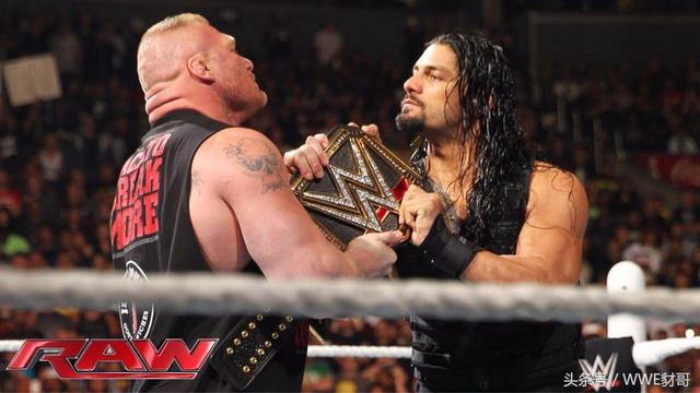 WWE莱斯纳这次输定了！摔迷们史无前例地一致支持罗曼 原因在这！