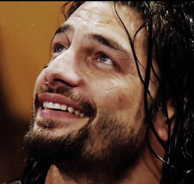 WWE罗曼·雷恩斯白血病复发！RAW上演最催泪的史诗级悲情一幕！