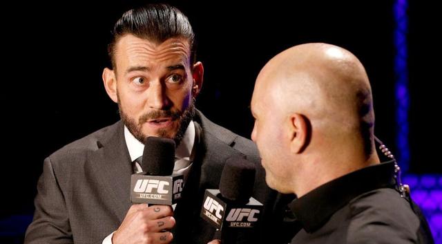 前WWE冠军嘲讽UFC选手CM朋克：“你的比赛，只值250美元！”