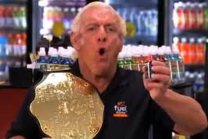 WWE传奇老将瑞克弗莱尔自述酒瘾难除，如今身患7种致命疾病