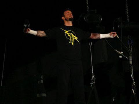 CM朋克在WWE最经典的照片！致敬泰坦尼克号，带着冠军离开公司