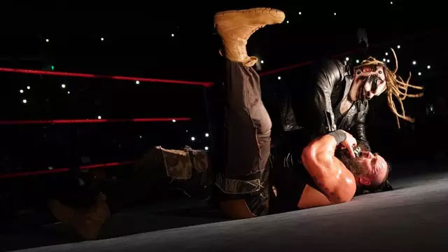 WWE邪神布雷·怀亚特的转会情况决定WWE环球冠军得主