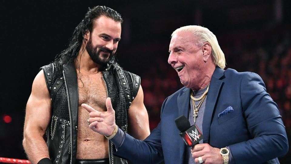 WWE周二的Raw经过一天沉淀终于是打破各个品牌收视率下滑的局面！