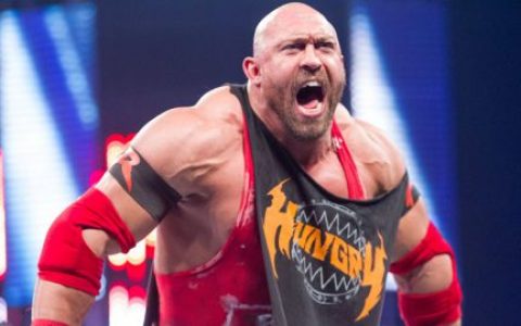 前WWE洲际冠军爆料巨石强森将解雇Triple H及麦克曼统治下的员工