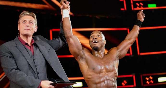 WWENXT明星乔丹迈尔斯怒喷老麦和HHH"是对黑人歧视吗？"
