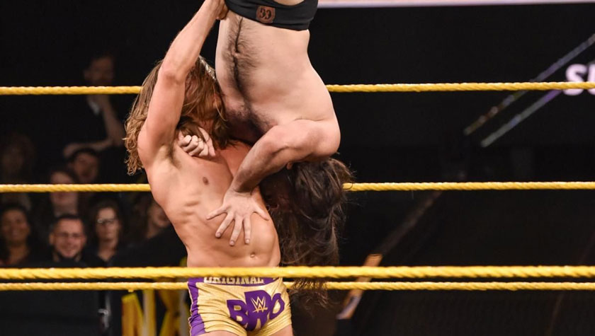 NXT里德尔竟自称是新战神高柏并盗用大招战神之锤