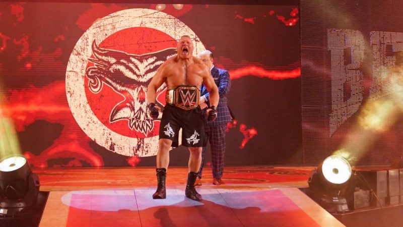 神秘人雷尔和儿子多米尼克大战WWE冠军布洛克莱斯纳抓拍《幸存者大赛2019》