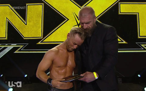 WWE裁员风波后第一被回签名的选手，小马哥实现了屌丝的逆转！