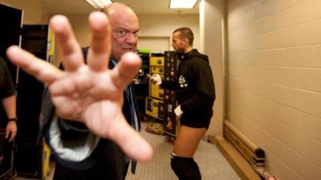 外媒随机采访WWE后台人员七大热门问题，如今答案公开了！