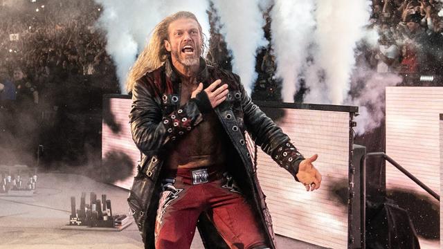 “不可思议的比赛”艾吉表达对自己参加WWE摔角狂热主赛的看法