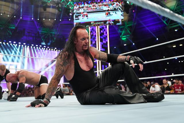 WWE《送葬者(The Undertaker)：最后一程》第四集：畅谈与高柏对决，内心纠结加剧