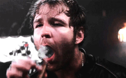 老麦痛恨香烟为何频频还有WWE超级巨星在银幕抽烟