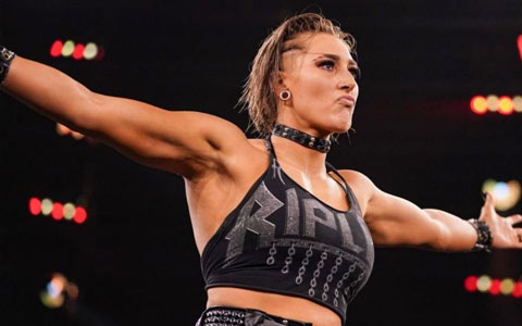 前NXT女子冠军雷亚里普利展示新纹身,位置令人羞羞
