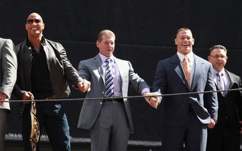 WWE主席文斯跌落福布斯400强富豪榜！AEW托尼·汗父亲位居第66位