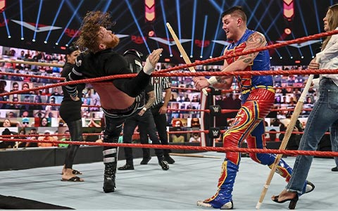 天生的WWE巨星?多米尼克的表现是否超越粉丝们的想象?