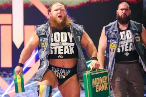 WWE分手季第三部,塔克已调回SD品牌,将与奥蒂斯决一死战!
