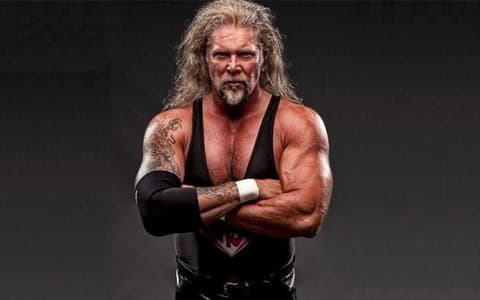WWE“禁止传奇人物”参加魔蝎大帝斯汀AEW上的退役赛