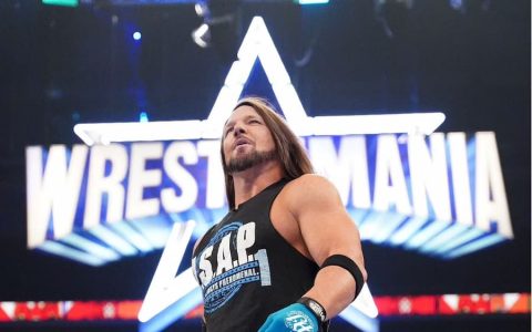 AEW新星披露WWE超级明星AJ斯泰尔斯给他的建议，令人大开眼界
