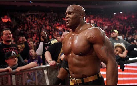 据报道，Triple H将重新包装前WWE冠军鲍比莱斯利