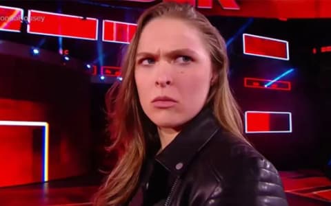 隆达罗西离开WWE了吗？她最近没露面的原因曝光
