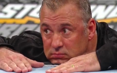 肖恩麦克曼要求WWE传奇人物重返擂台面对他，这场比赛能否发生