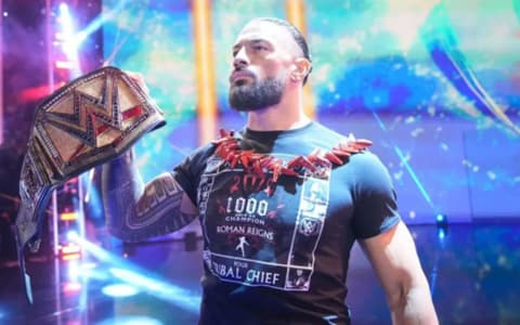 名人堂成员声称现任冠军毫无疑问，可以取代罗曼雷恩斯成为WWE顶尖人物