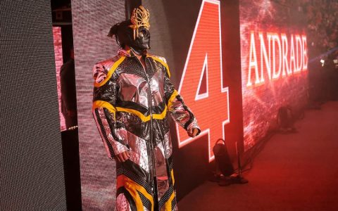 前AEW巨星安德拉德正式回归WWE，并签约了RAW