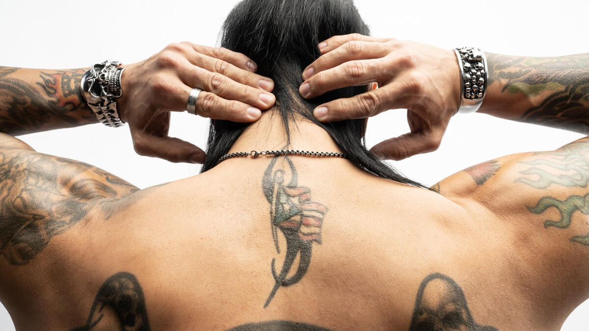 达米安·普里斯特 (Damian Priest) 纹身欣赏：WWE纹身照片
