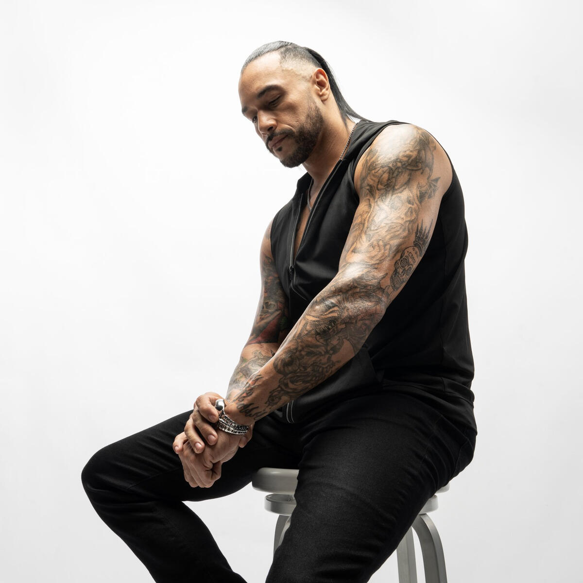 达米安·普里斯特 (Damian Priest) 纹身欣赏：WWE纹身照片